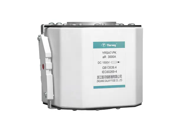 Kare Gövdeli Yüksek Hızlı Sigorta Sistem Güvenliğini Nasıl Artırır?